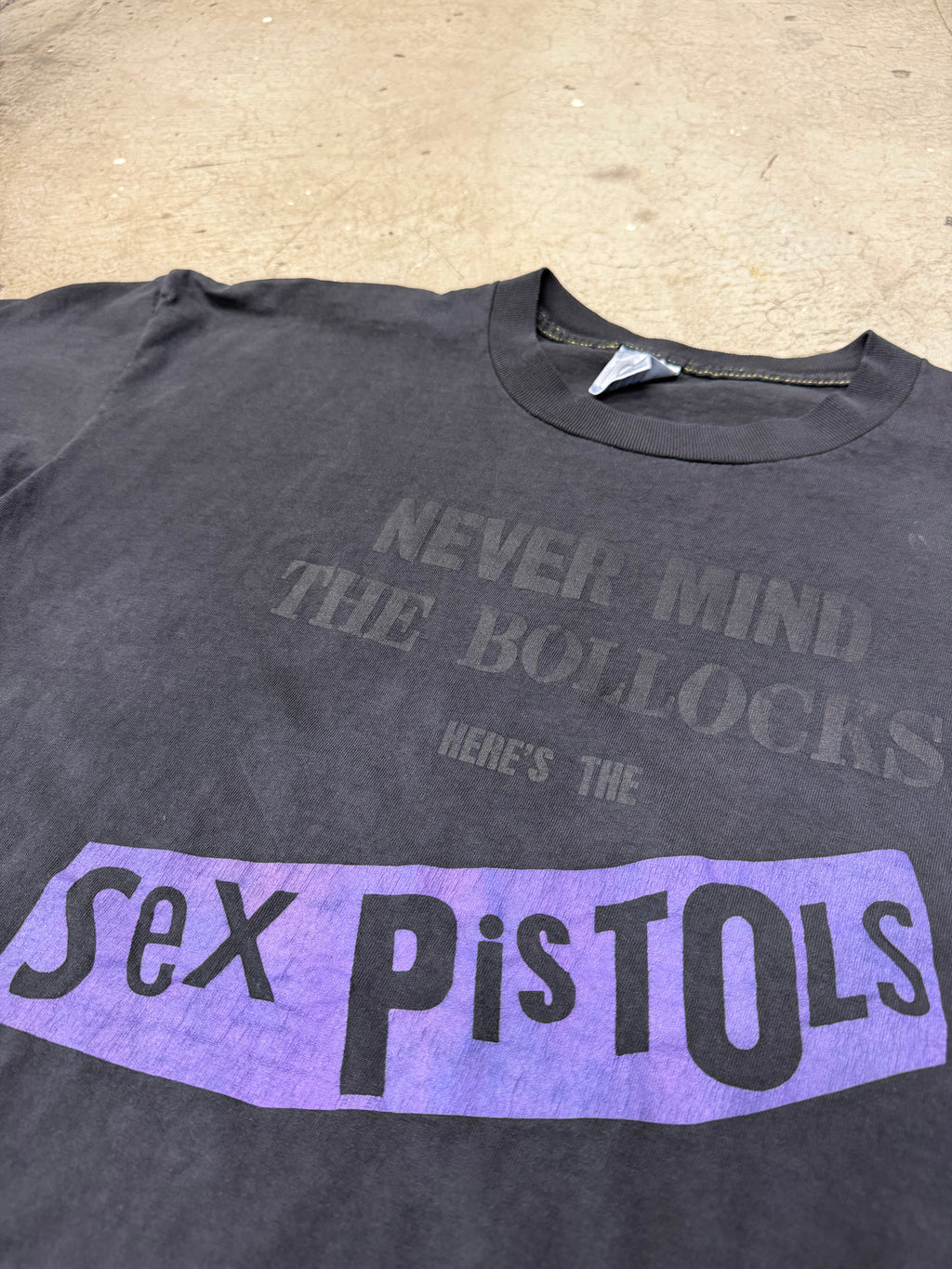 Vintage 90s Sex Pistols Nevermind The Bollocks SJF Tee Size XL