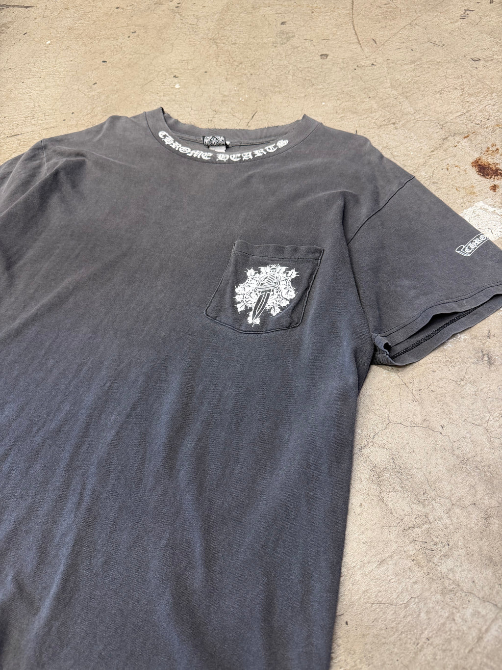 Vintage 90s Chrome Hearts Vine Dagger Scroll Tshirt Size Large