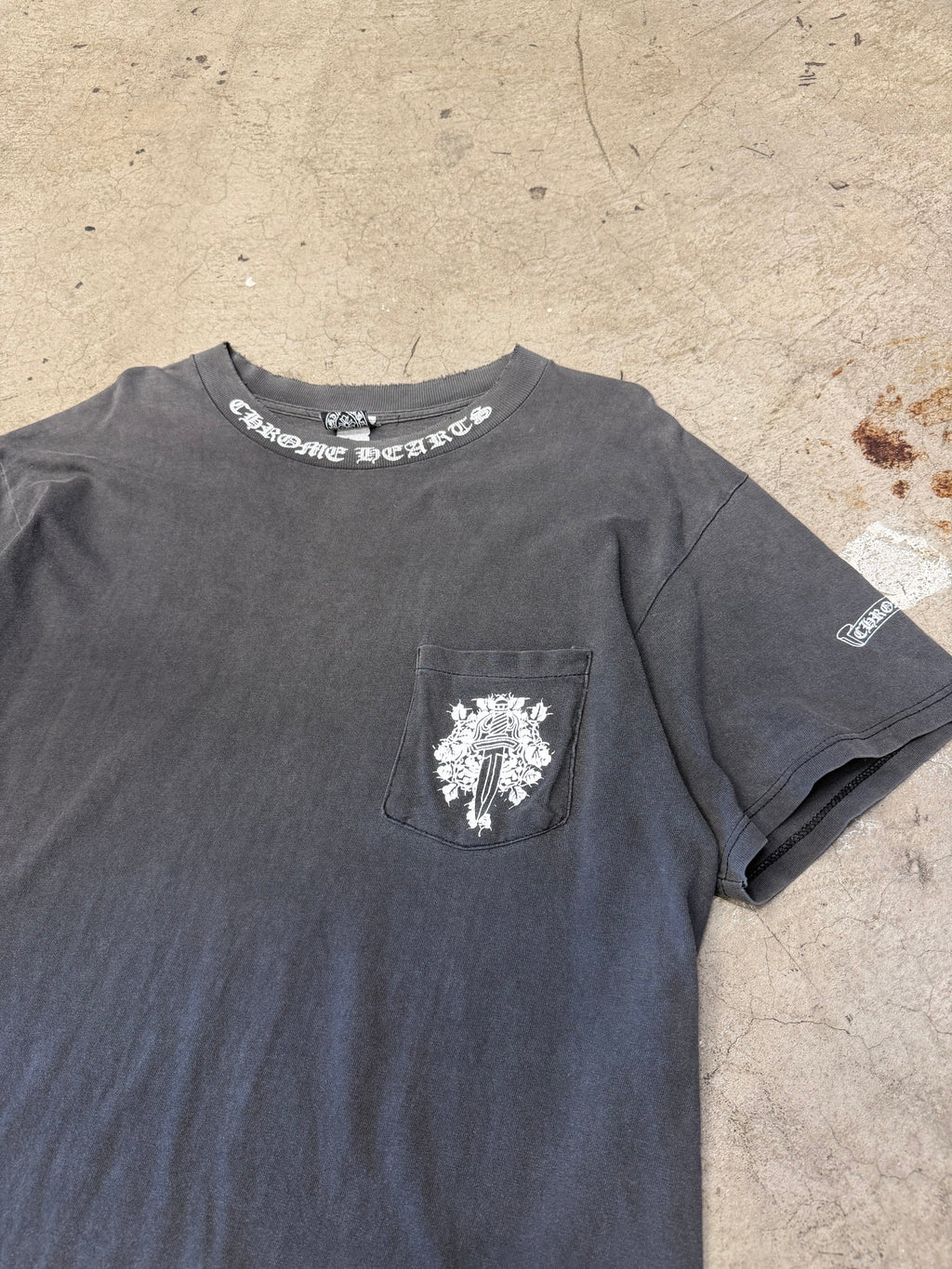 Vintage 90s Chrome Hearts Vine Dagger Scroll Tshirt Size Large