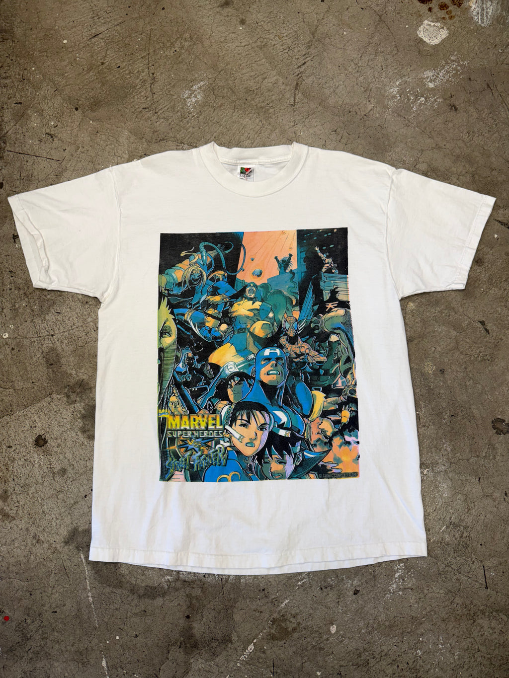 Vintage 90s Marvel Super Heroes VS Street Fighter Tshirt Size XL